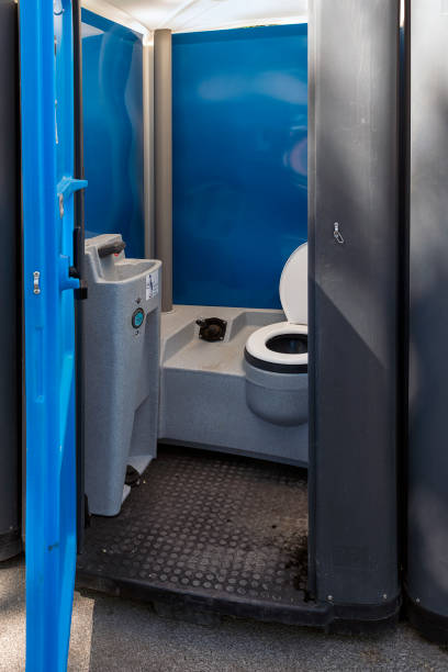 Best Portable restroom solutions  in Ogden, KS
